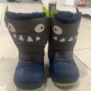 Toddler snow boots